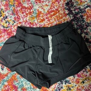 Lululemon Athletica Black Athletic Shorts Streamlined Design size 6 reg